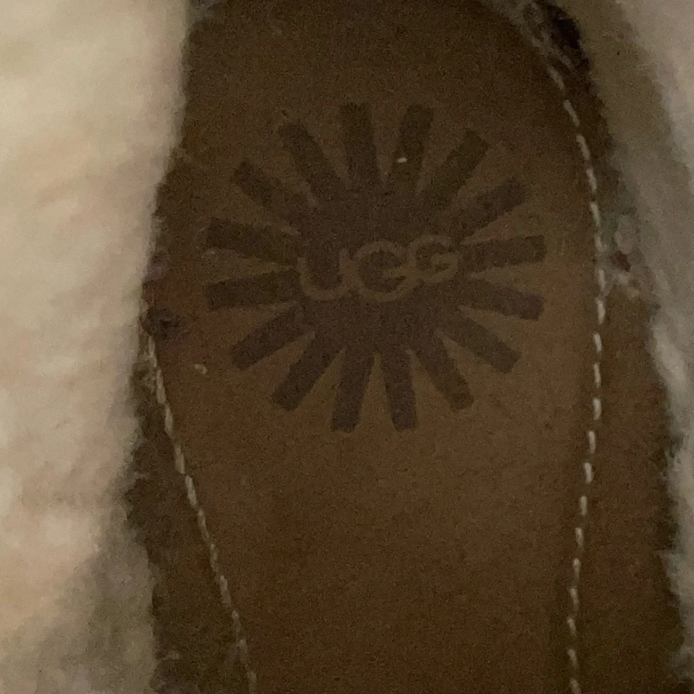 EUC UGG Australia Kona Brown Waterproof Boots SZ 7 - Picture 12 of 12